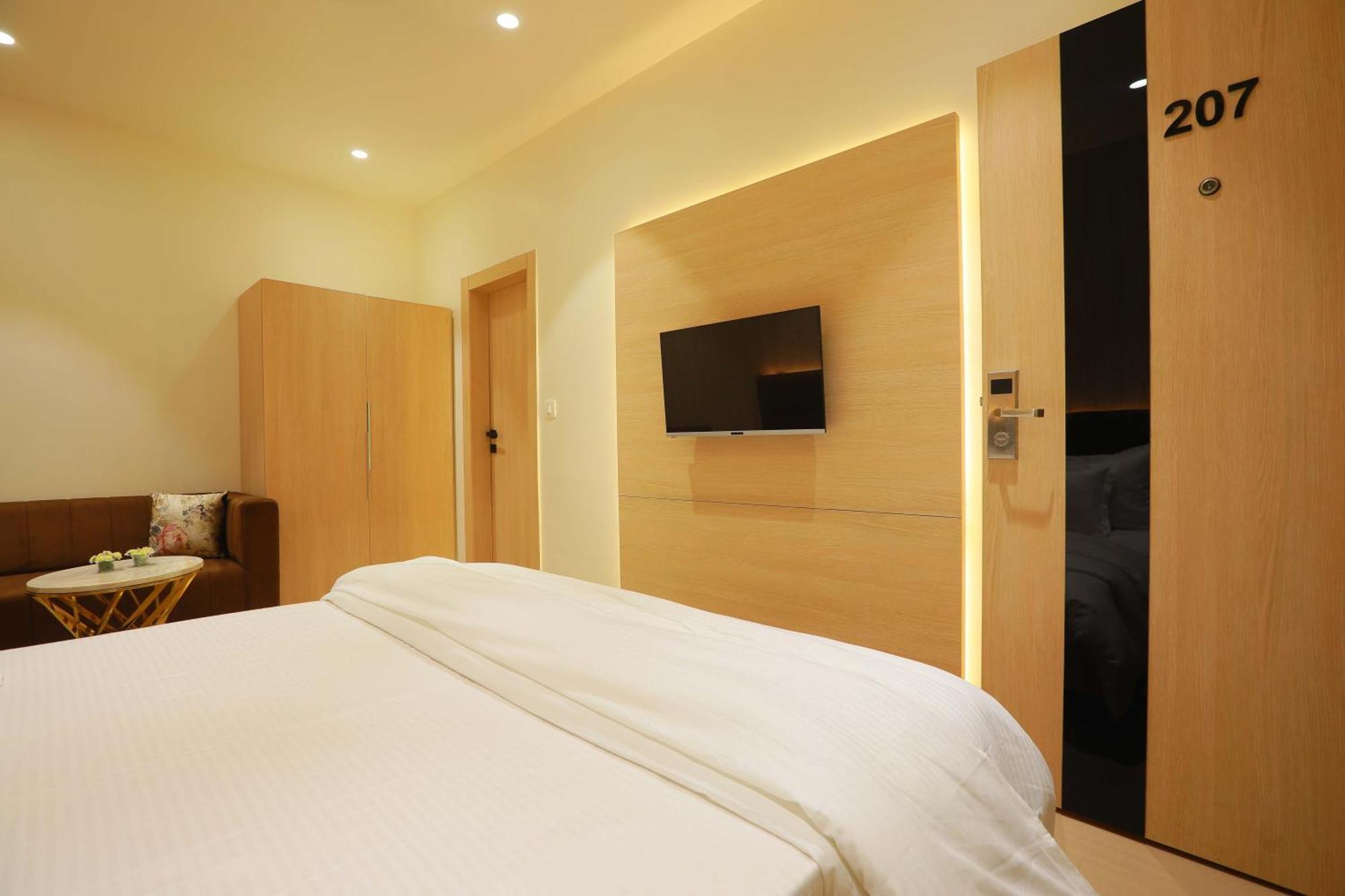 דלהי Hotel 16 מראה חיצוני תמונה