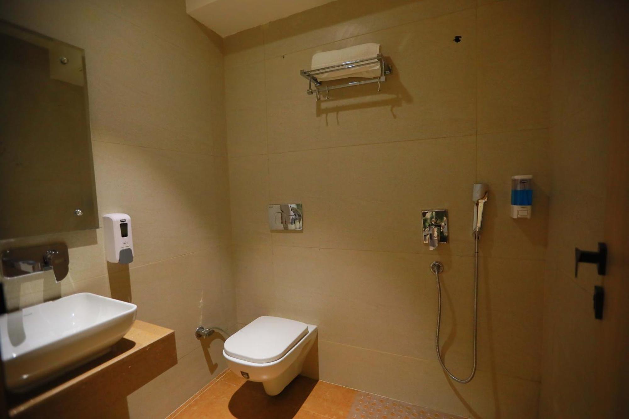 דלהי Hotel 16 מראה חיצוני תמונה
