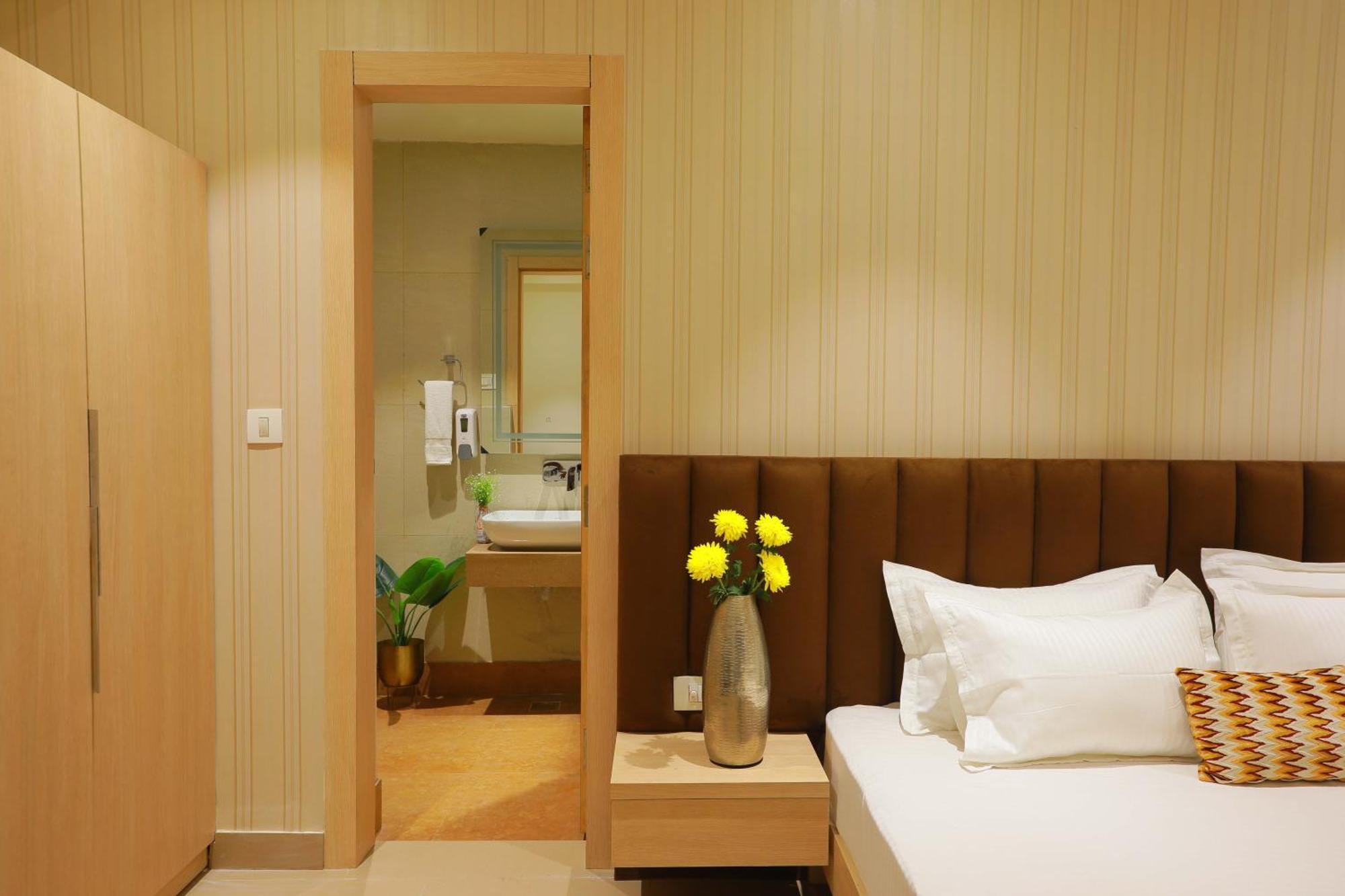 דלהי Hotel 16 מראה חיצוני תמונה