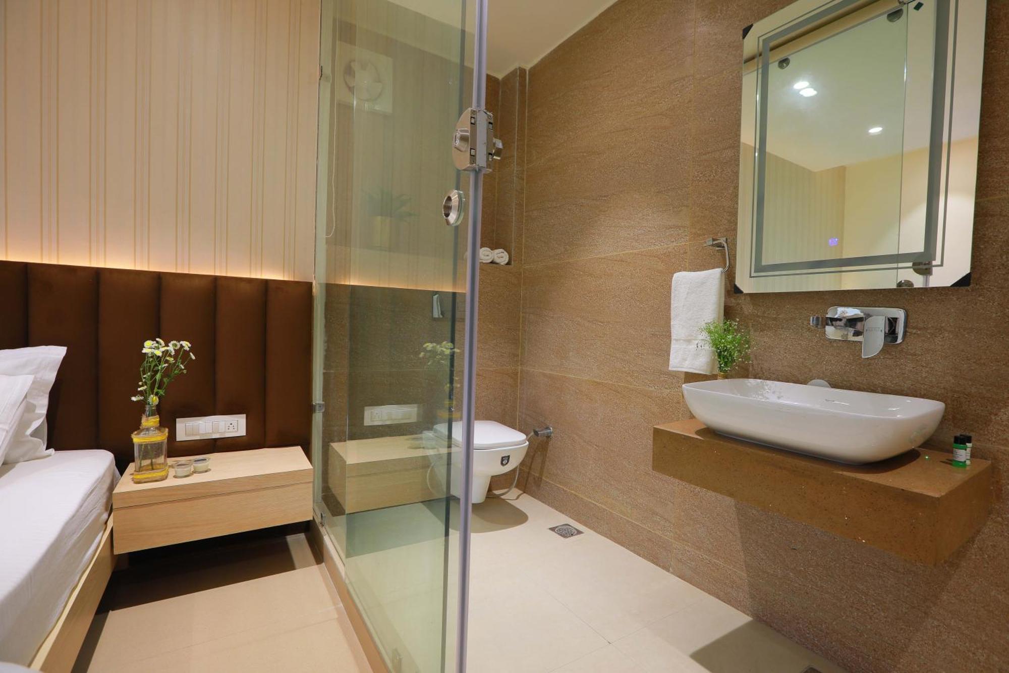 דלהי Hotel 16 מראה חיצוני תמונה